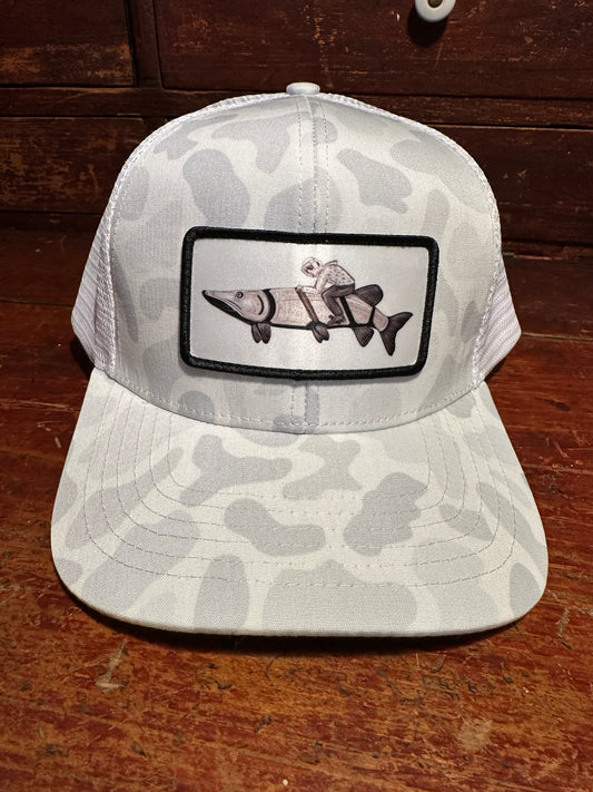 Musky Speeder Sneaux White Trucker